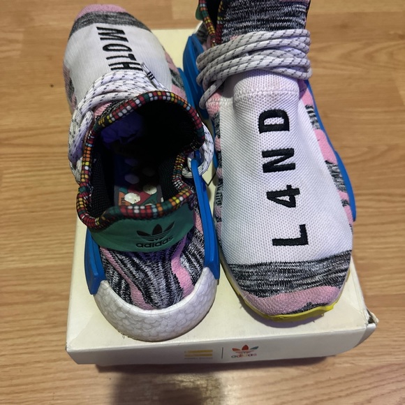 Human Races - Picture 4 of 5